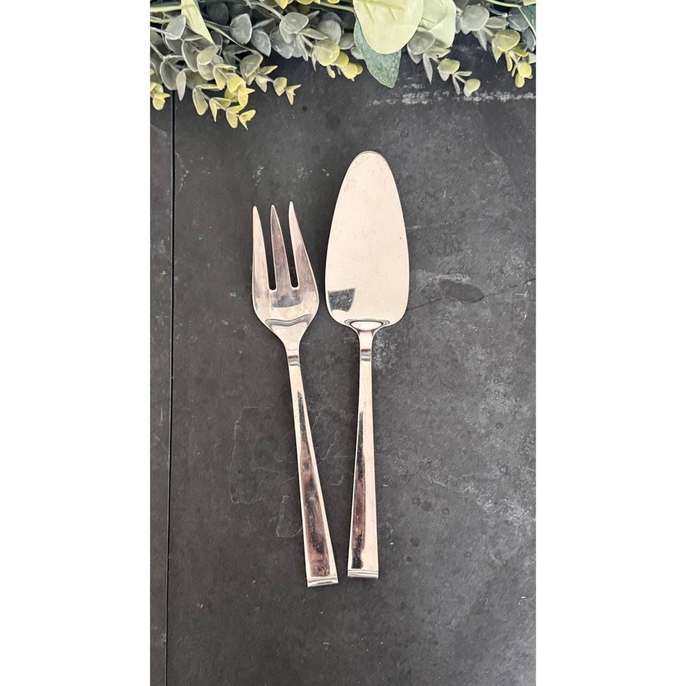 Supreme Cutlery by Towle Serving Fork & cake Pie Server Stainless 18/8
